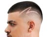 Buzz Cut met haar design in de fade gesneden
